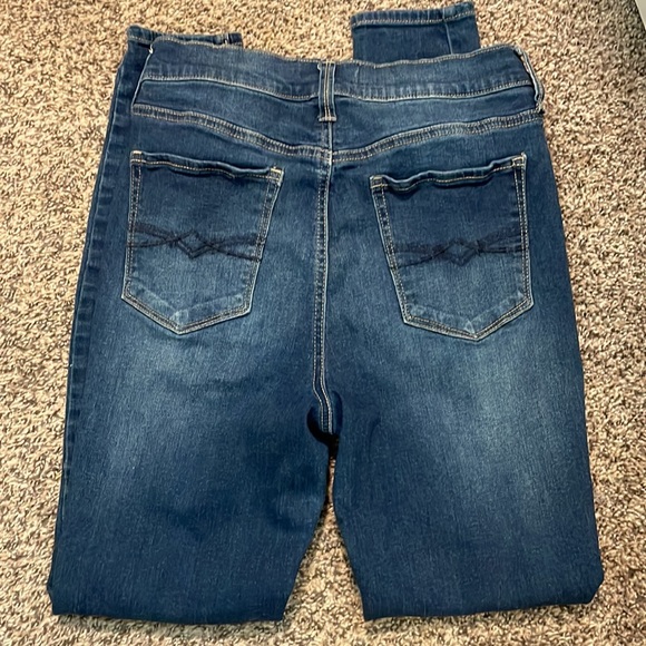 MUDD flx strtetch High rise jeggings. Sz 8 - Picture 6 of 6